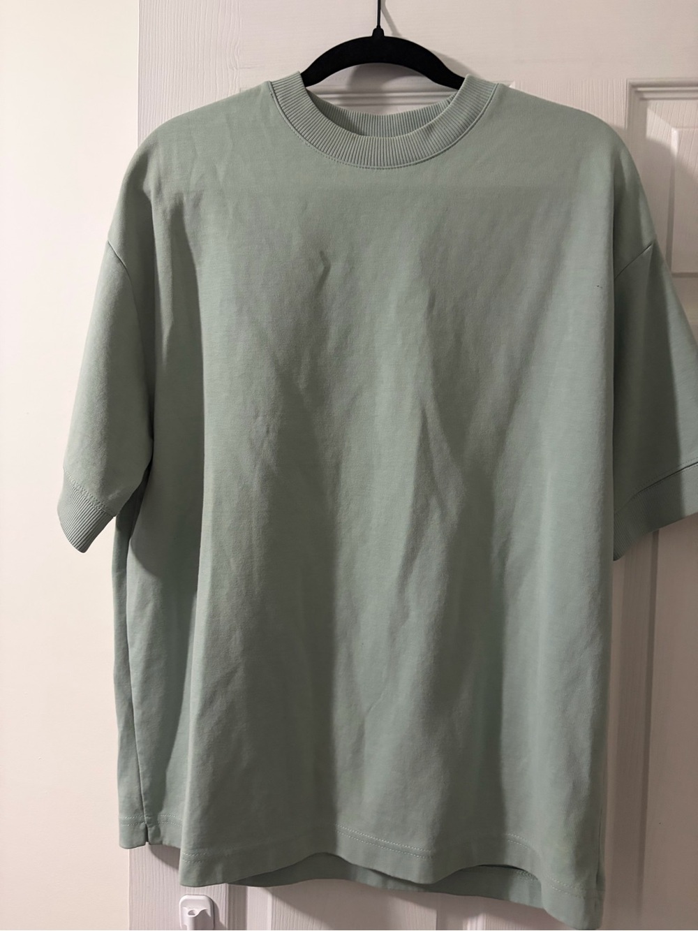 Zara Men's Mint Green Crewneck Short Sleeve Tee